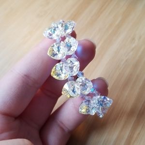 Iridescent beaded bracelet